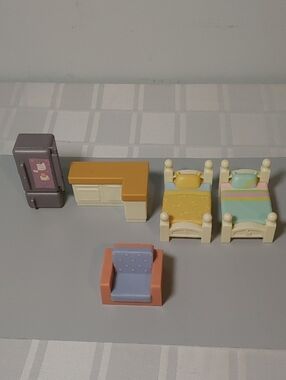 (3/$20)Miniature Dollhouse Bedroom Set - Pastel Beds, Armchair, Kitchen & Fridge